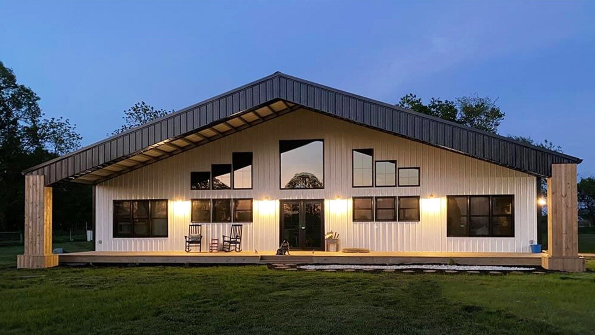 Barndominiums: The Country-Forward Home Trend Combining Barn & Condo Features